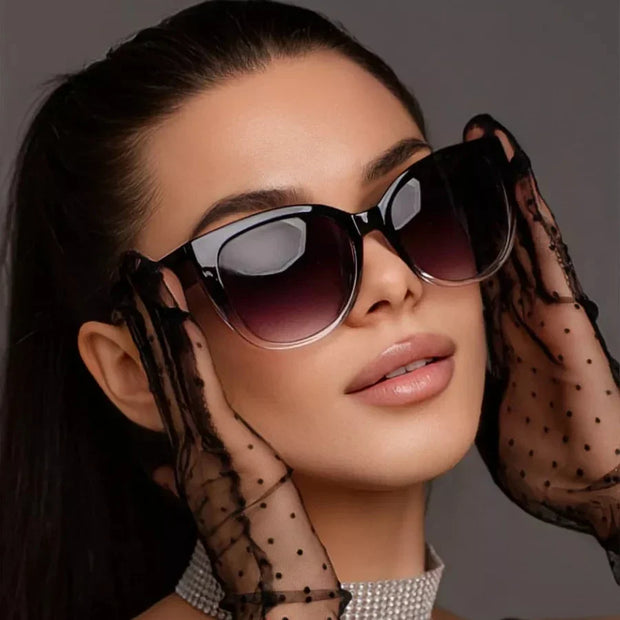 Fashionable Cat Eye Large Frame Gradient Sunglasses