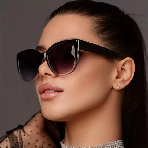 Fashionable Cat Eye Large Frame Gradient Sunglasses